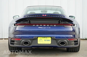 2022 Porsche 911 Targa 4S - miniatura 8