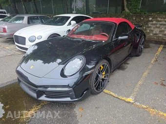 2022 Porsche 911 Turbo S Cabriolet