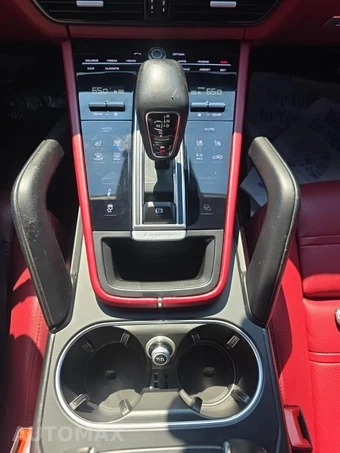 2022 Porsche Cayenne Coupe Platinum Edition – miniatura 25