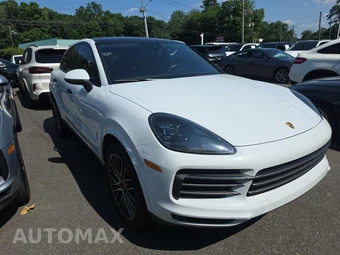 2022 Porsche Cayenne Coupe Platinum Edition – miniatura 3
