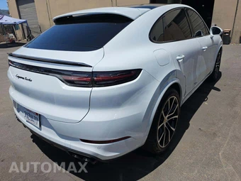 2022 Porsche Cayenne Coupe Turbo – miniatura 3