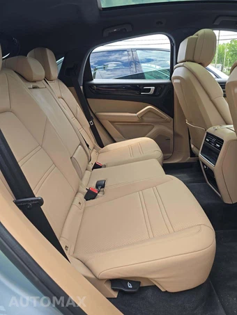 2022 Porsche Cayenne Coupe – miniatura 16