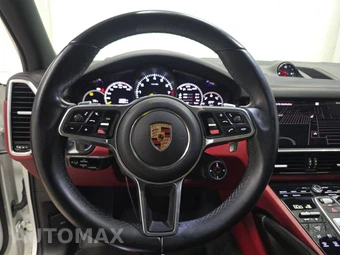 2022 Porsche Cayenne E-Hybrid Platinum Edit – miniatura 10