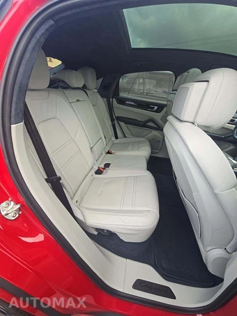 2022 Porsche Cayenne GTS Coupe – miniatura 16