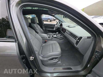 2022 Porsche Cayenne GTS Coupe – miniatura 15