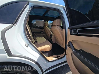 2022 Porsche Cayenne GTS – miniatura 13