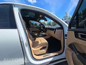 2022 Porsche Cayenne GTS – miniatura 15