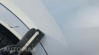 2022 Porsche Cayenne Platinum Edition – miniatura 26