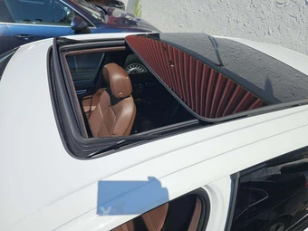 2022 Porsche Cayenne Platinum Edition - miniatura 12