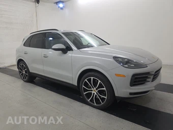 2022 Porsche Cayenne Platinum Edition – miniatura 3