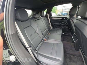 2022 Porsche Cayenne Platinum Edition – miniatura 16