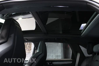2022 Porsche Cayenne Platinum Edition – miniatura 26