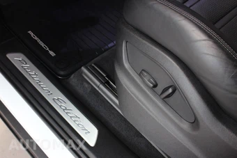 2022 Porsche Cayenne Platinum Edition – miniatura 39