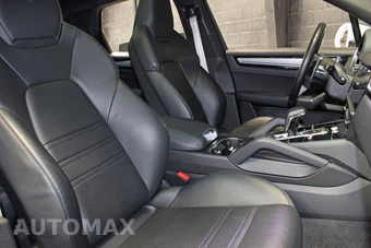 2022 Porsche Cayenne Platinum Edition – miniatura 52