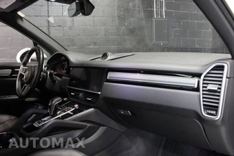 2022 Porsche Cayenne Platinum Edition – miniatura 54