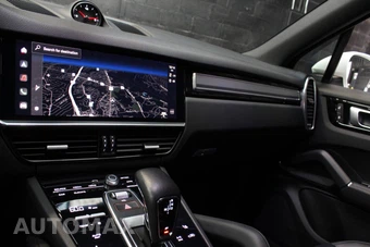2022 Porsche Cayenne Platinum Edition – miniatura 56