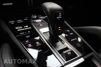 2022 Porsche Cayenne Platinum Edition – miniatura 73