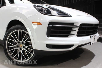 2022 Porsche Cayenne Platinum Edition – miniatura 9