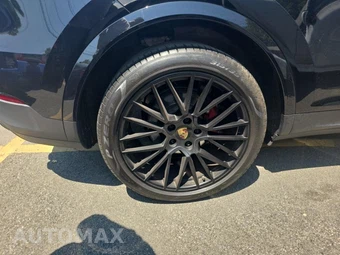 2022 Porsche Cayenne S Coupe Platinum Editi - miniatura 10