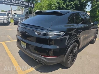 2022 Porsche Cayenne S Coupe Platinum Editi - miniatura 4