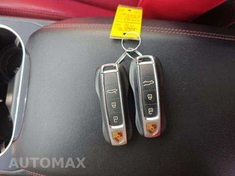 2022 Porsche Cayenne Turbo Coupe – miniatura 8