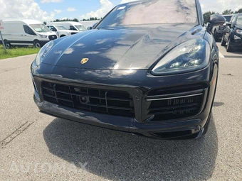 2022 Porsche Cayenne Turbo Coupe – miniatura 18