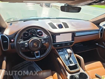 2022 Porsche Cayenne Turbo Coupe – miniatura 14