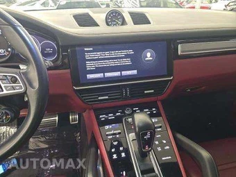 2022 Porsche Cayenne Turbo S E-Hybrid – miniatura 11