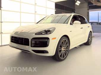 2022 Porsche Cayenne Turbo S E-Hybrid