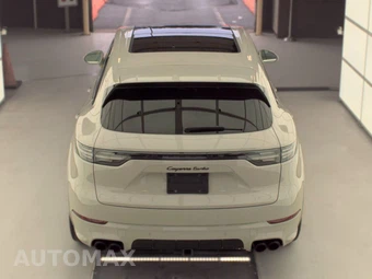 2022 Porsche Cayenne Turbo – miniatura 5