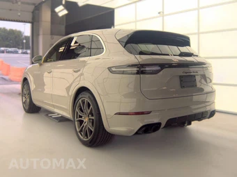 2022 Porsche Cayenne Turbo – miniatura 6