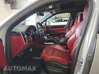 2022 Porsche Cayenne Turbo – miniatura 7