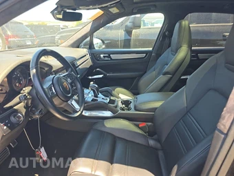 2022 Porsche Cayenne Turbo – miniatura 7