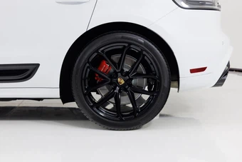 2022 Porsche Macan GTS - miniatura 11