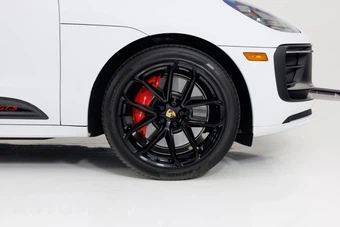 2022 Porsche Macan GTS - miniatura 13