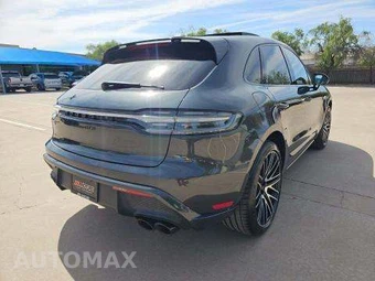 2022 Porsche Macan GTS - miniatura 3