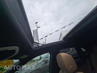 2022 Porsche Macan S – miniatura 11
