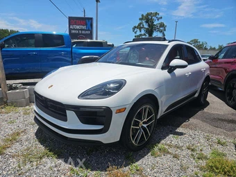 2022 Porsche Macan S