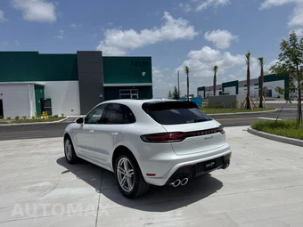 2022 Porsche Macan - miniatura 4