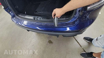 2022 Porsche Macan – miniatura 31
