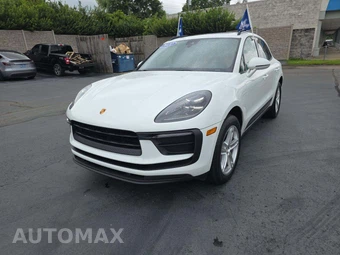 2022 Porsche Macan