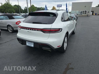 2022 Porsche Macan – miniatura 3