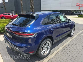 2022 Porsche Macan – miniatura 3