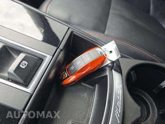 2022 Porsche Macan – miniatura 8