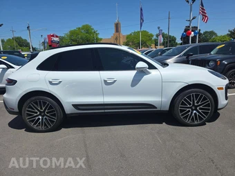 2022 Porsche Macan - miniatura 4
