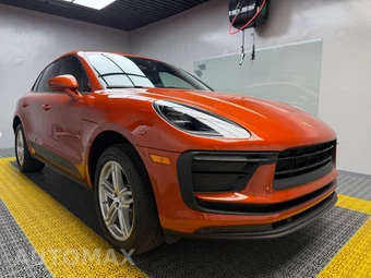 2022 Porsche Macan