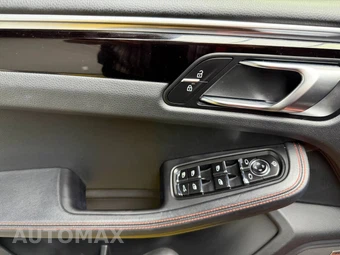 2022 Porsche Macan – miniatura 29