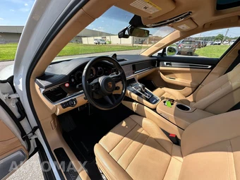 2022 Porsche Panamera 4 E-Hybrid Platinum E - miniatura 12