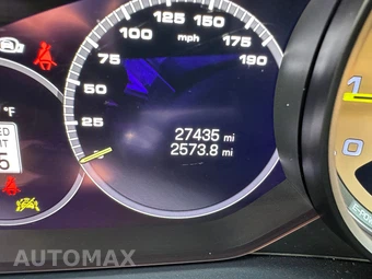 2022 Porsche Panamera 4 E-Hybrid Platinum E - miniatura 29