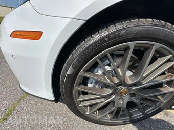 2022 Porsche Panamera 4 E-Hybrid Platinum E - miniatura 35